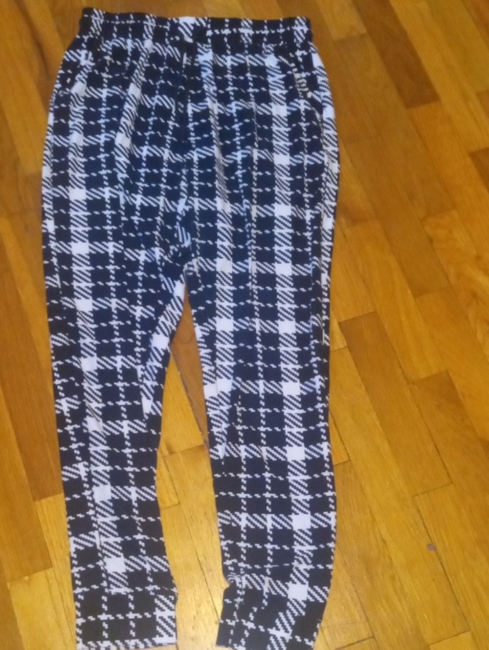Black & White Plaid jogger Pants women large